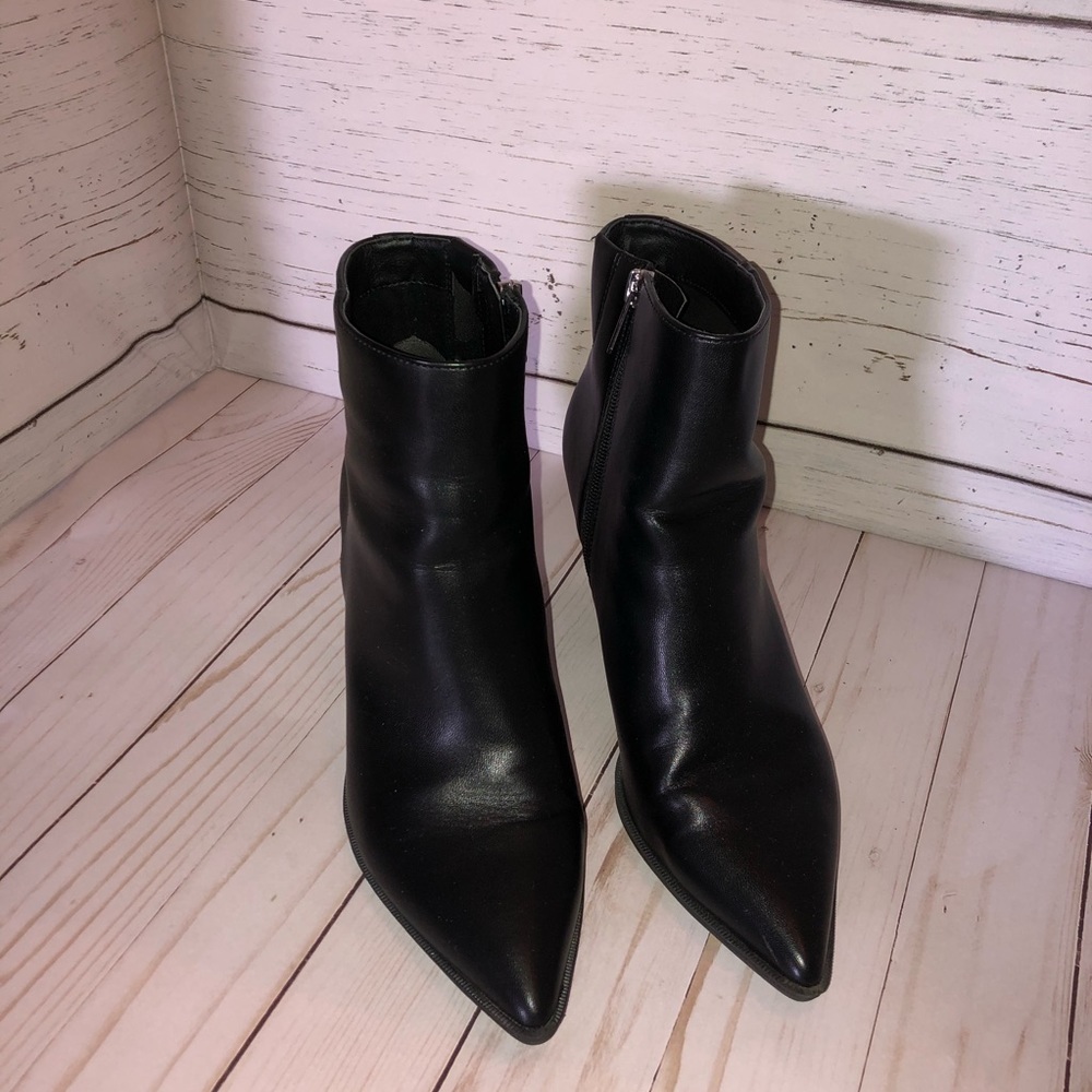 Women’s Sam Edelman Circus Heeled Booties (black)